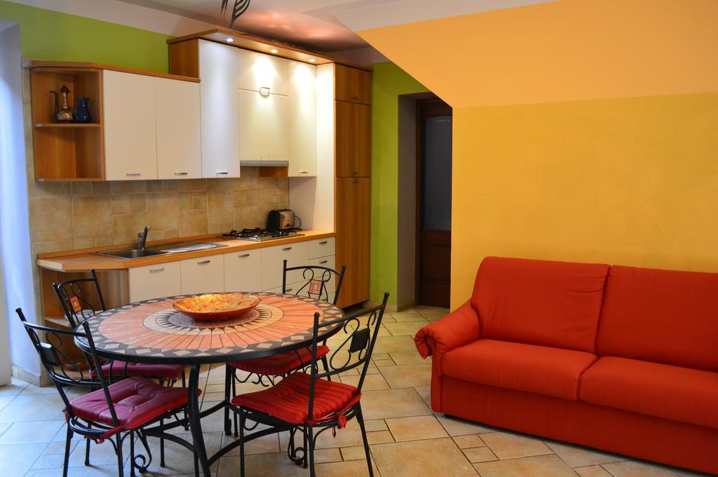 Agriturismo Casa De Colores Moretta Екстериор снимка